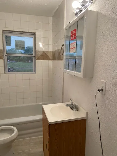 Restroom renovation project by Higgs Homes - Photo 4