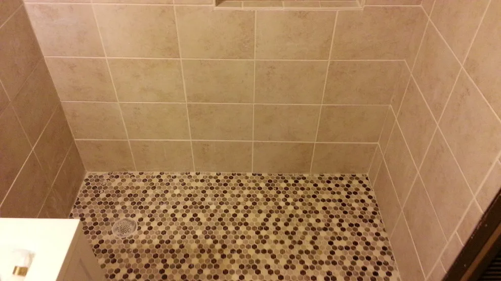 Locy Construction Services - Photo 3