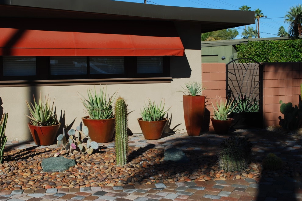 Collins Residence-Palm Springs by Hermann Design Group - Photo 2