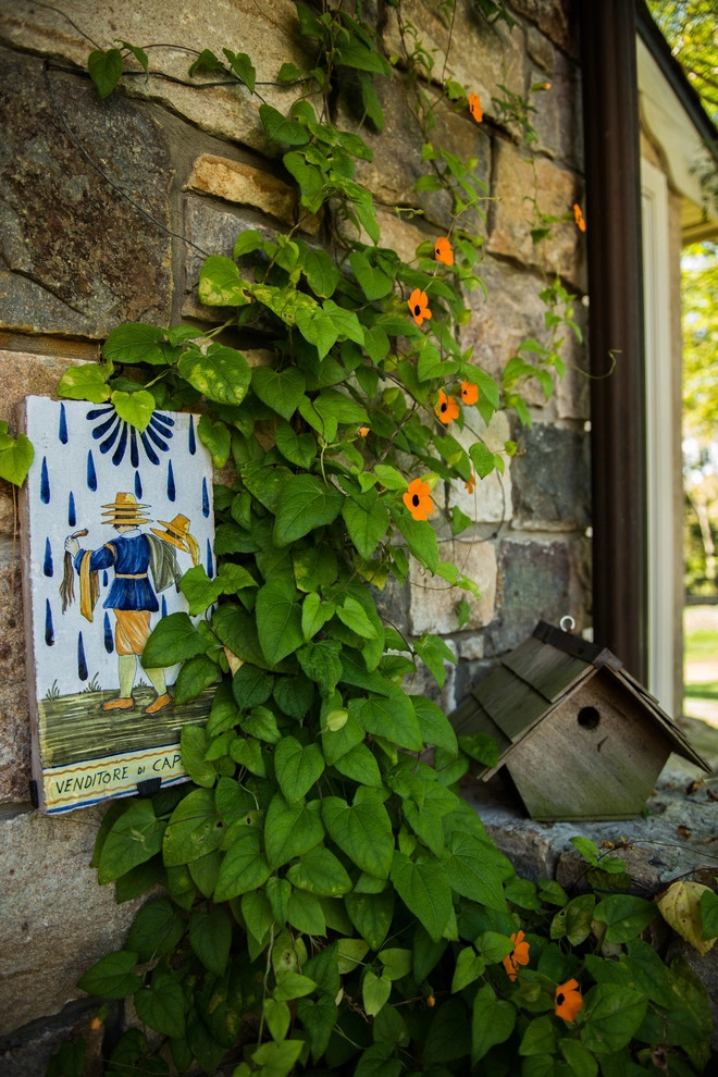 Shaded Refuge by Hess Landscape Architects - Photo 2