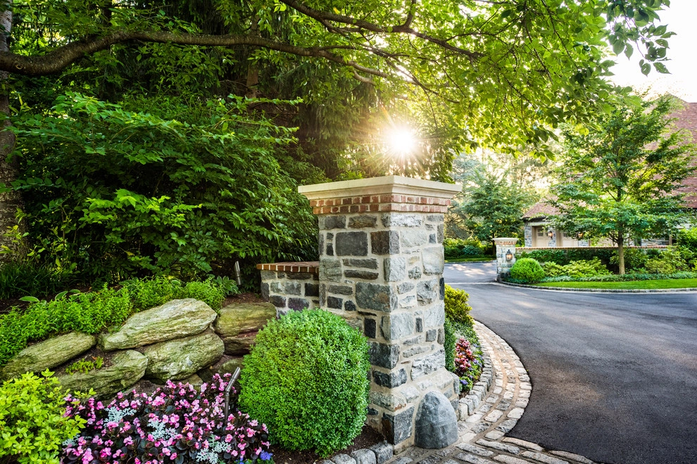 Carriage House by Hess Landscape Architects - Photo 13