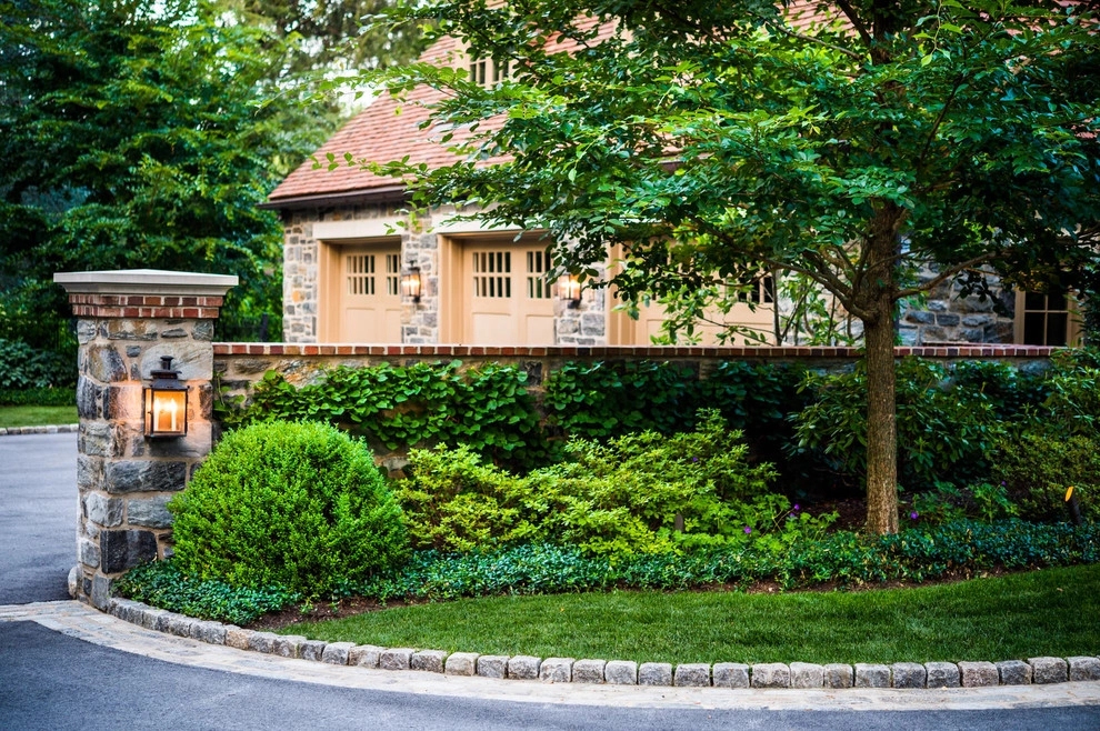 Carriage House by Hess Landscape Architects - Photo 23