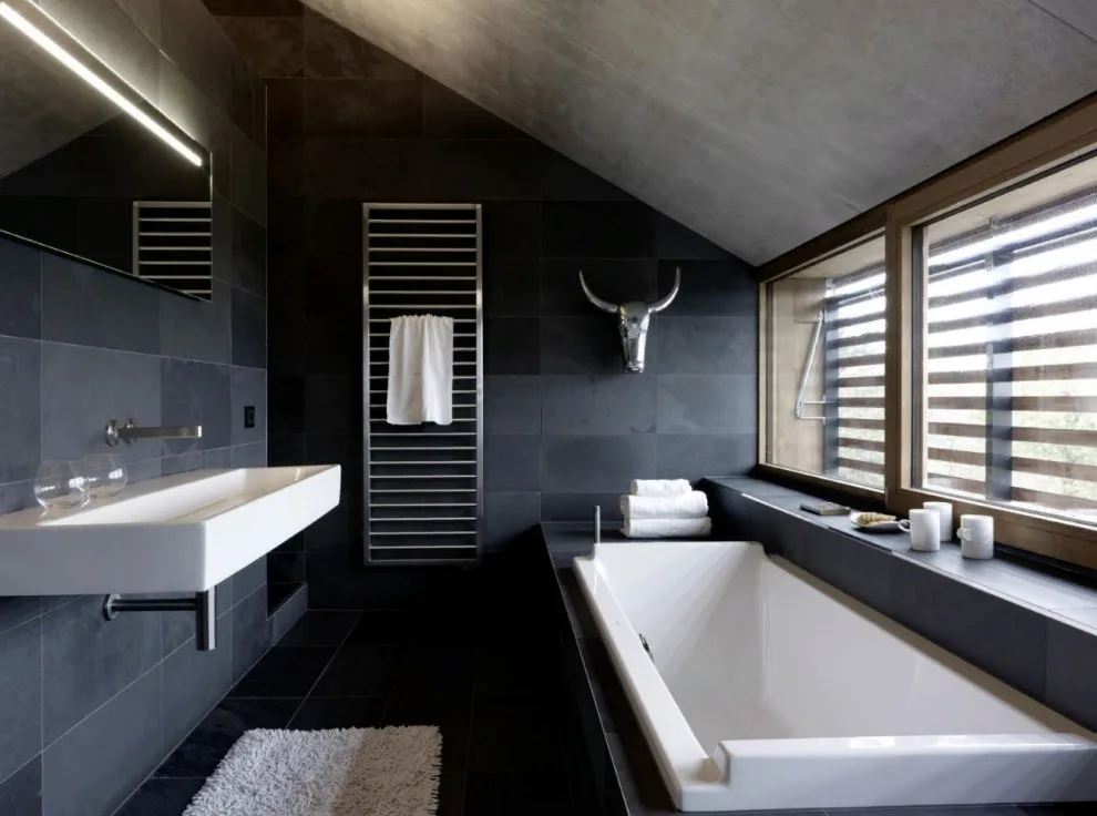 Beverly Grove Bathroom Renovation by Goldenline Remodeling - Photo 3