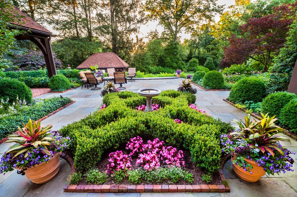 Carriage House by Hess Landscape Architects - Photo 22