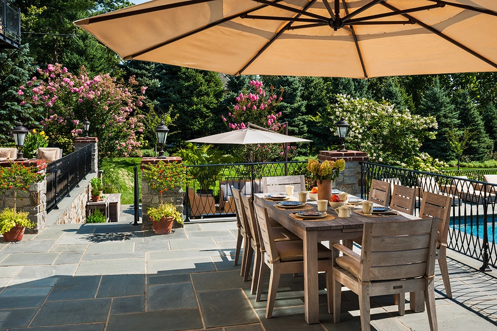 Poolside Lounge by Hess Landscape Architects - Photo 3
