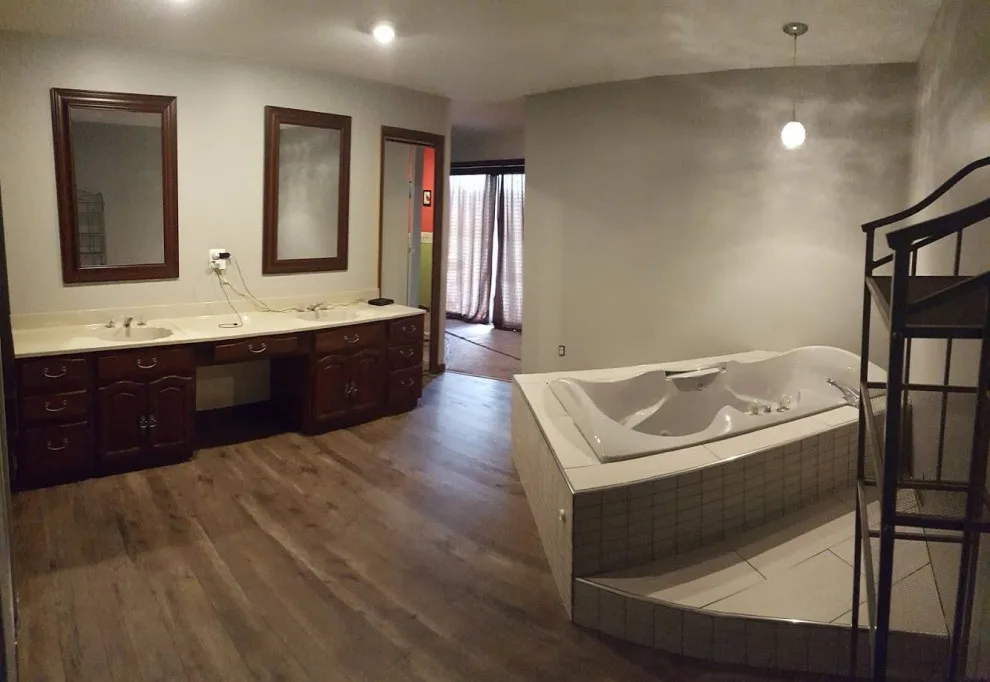 Restroom Renovations by House Doctor Pros - Photo 4