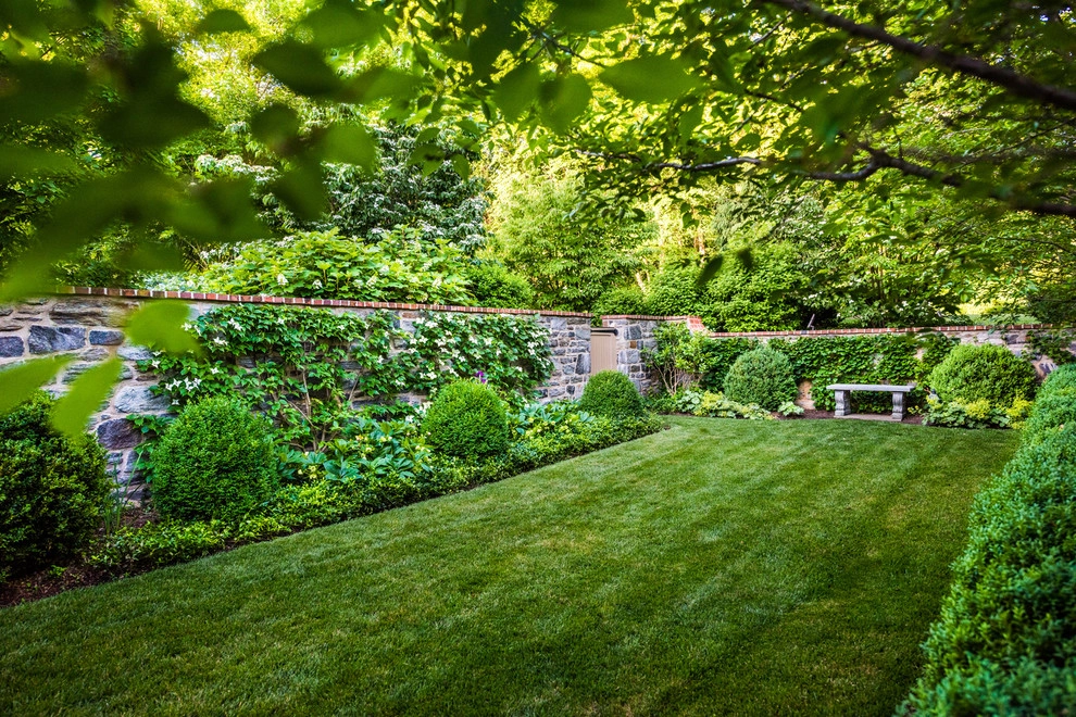 Carriage House by Hess Landscape Architects - Photo 19