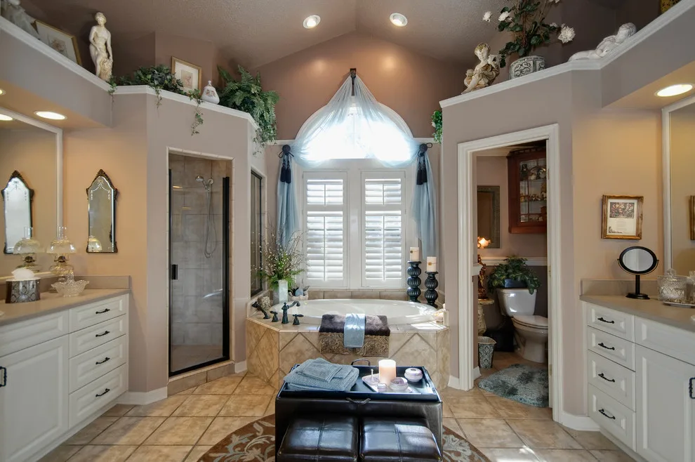 Robinson Renovation & Custom Homes, Inc. - Photo 12