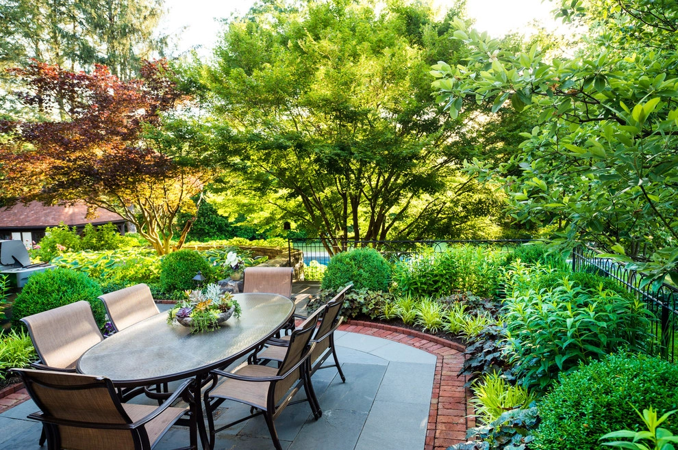 Carriage House by Hess Landscape Architects - Photo 5