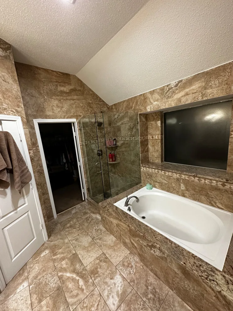 BATHROOM RENOVATIONS by Layth's Construction - Photo 12