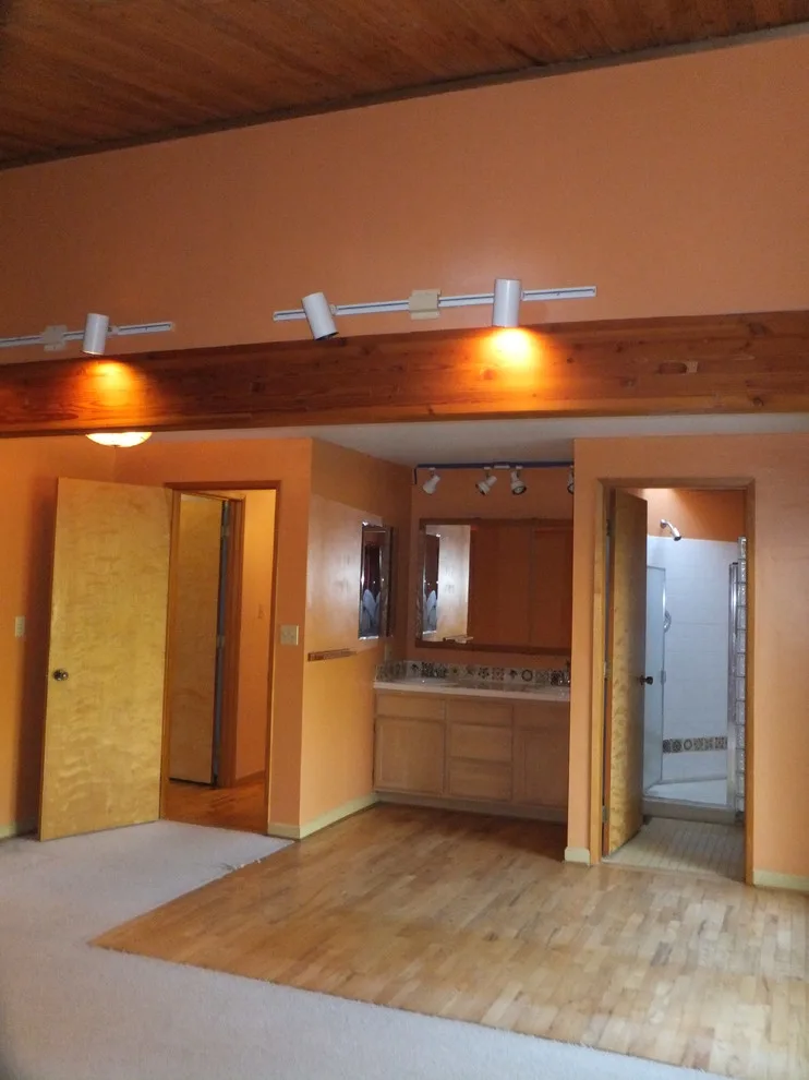 Restroom Renovations by Evergreen Horizon, LLC - Photo 24