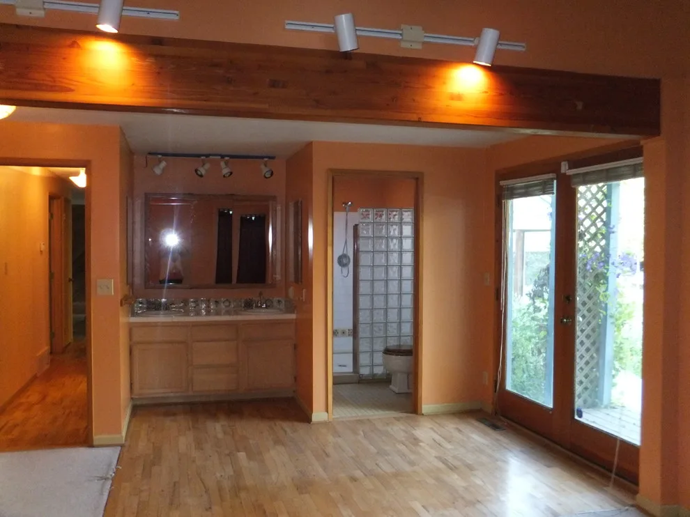 Restroom Renovations by Evergreen Horizon, LLC - Photo 27