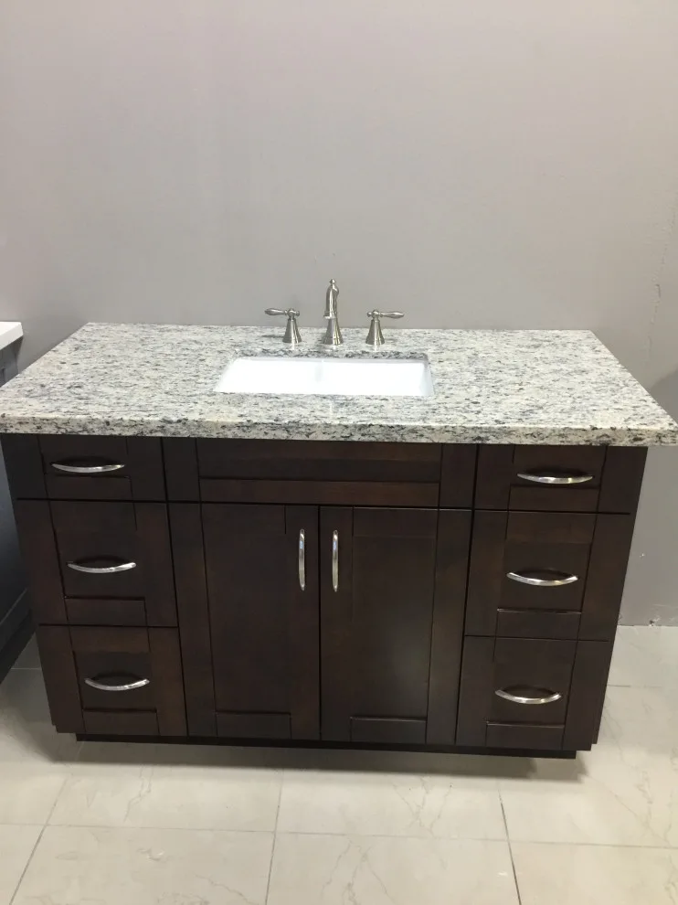 BATHROOM RENOVATIONS by Royal Construction And Realestate Invest (RCRI) - Photo 6