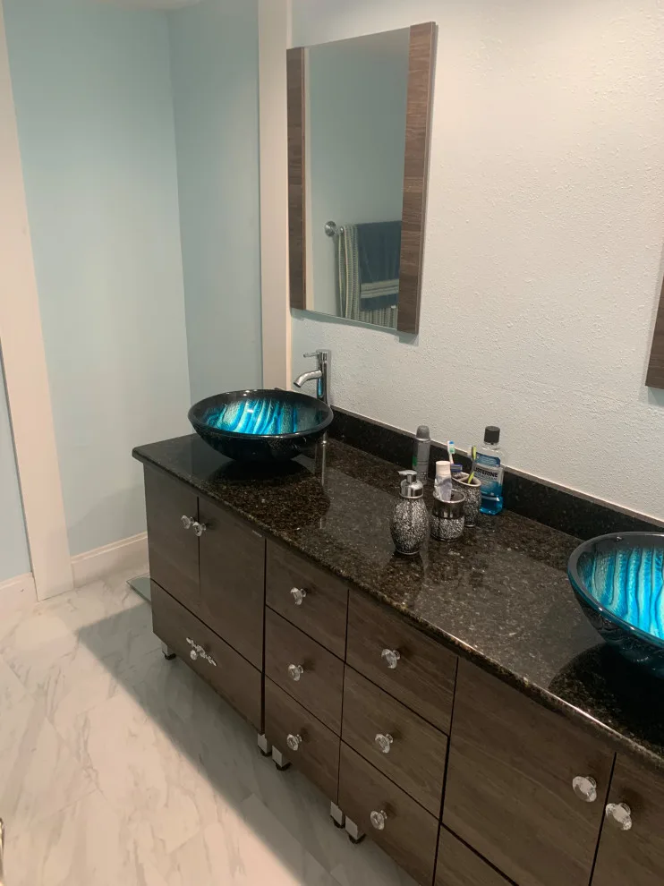 BATHROOM RENOVATIONS by Royal Construction And Realestate Invest (RCRI) - Photo 7