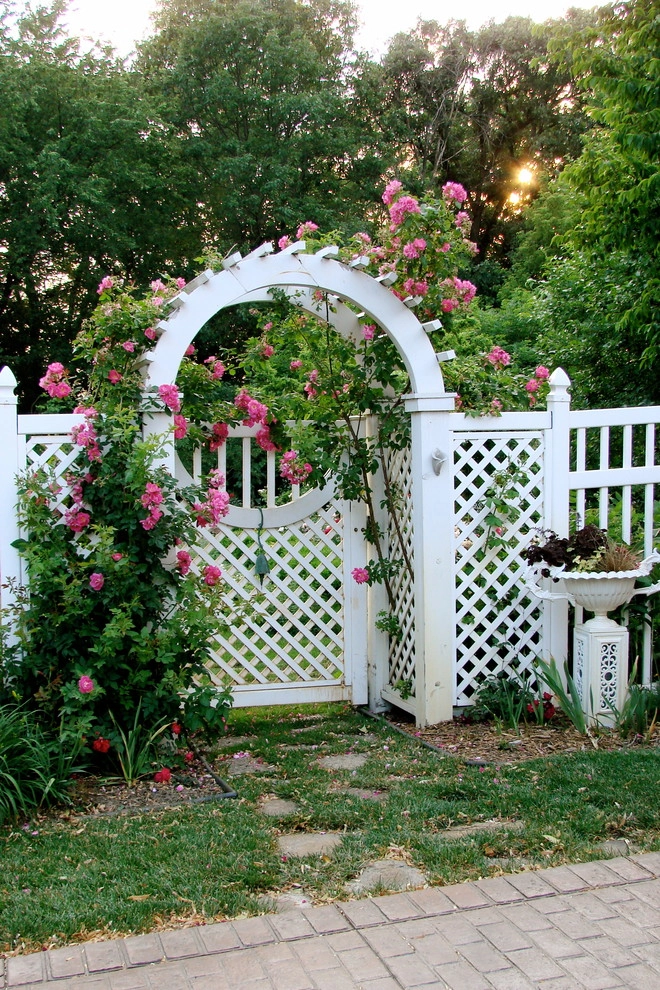 Traditional Design Blended with Nature by Hilscher Design And Ecology - Photo 2
