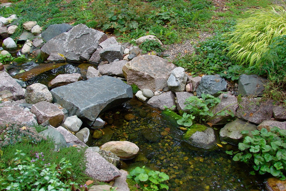 Water Garden Retreat by Hilscher Design And Ecology - Photo 8