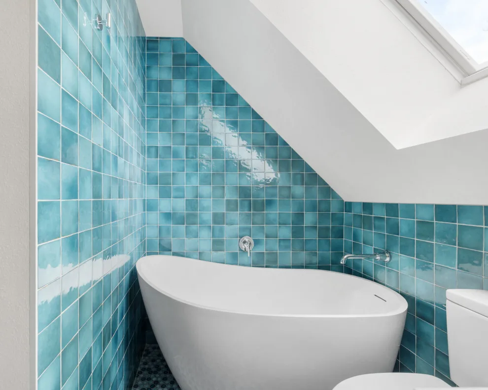 Gig Harbor, WA Bathroom Renovations by Rainier Construction LLC - Photo 8