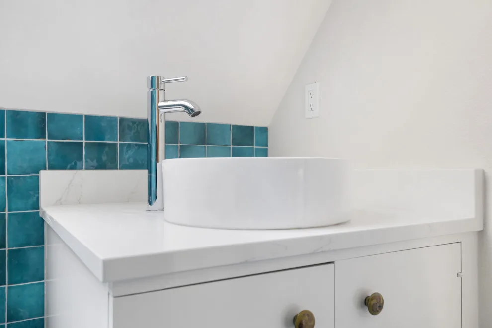 Gig Harbor, WA Bathroom Renovations by Rainier Construction LLC - Photo 2