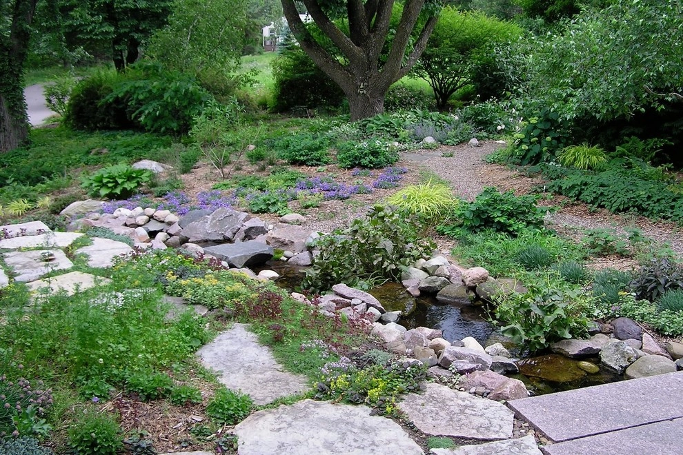 Water Garden Retreat by Hilscher Design And Ecology - Photo 2