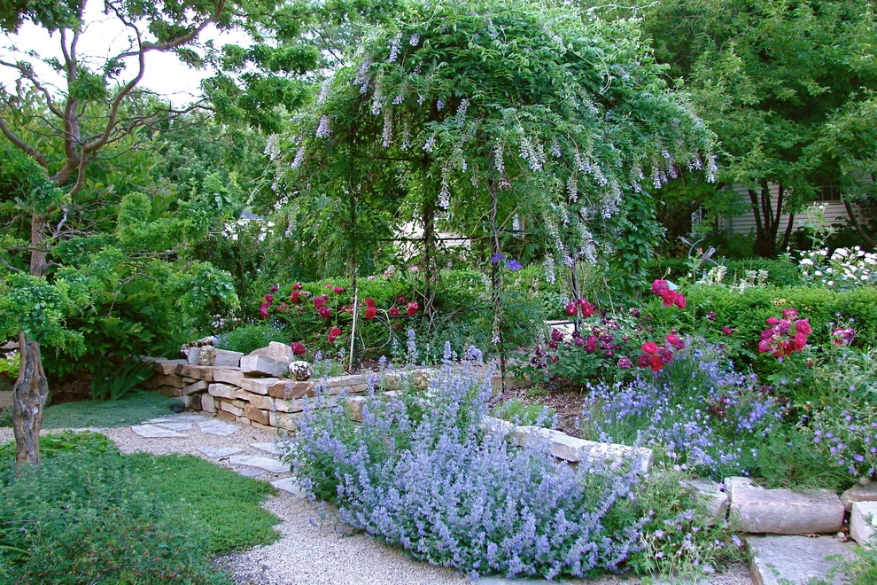 Traditional Design Blended with Nature by Hilscher Design And Ecology - Photo 3