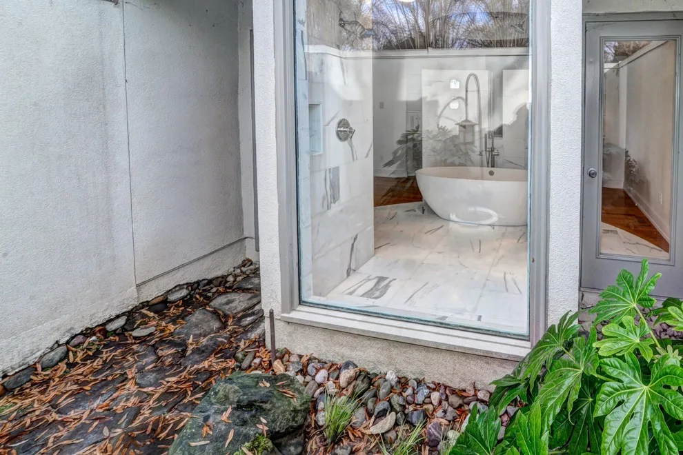 Restroom Remodeling by Chad Goodin Signature Homes, Inc. - Photo 7