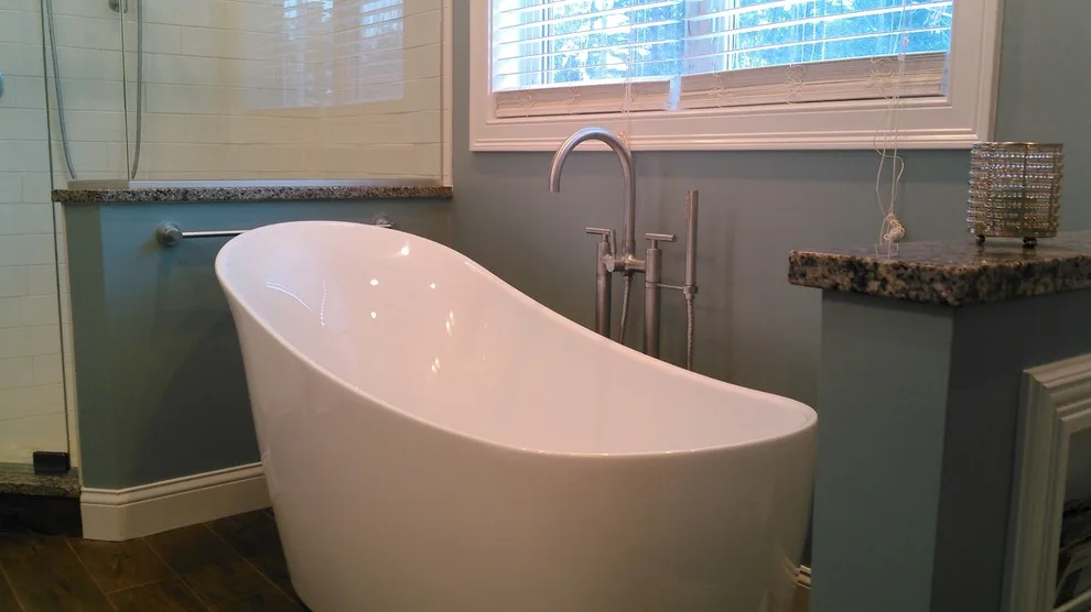 Restroom Remodeling by Apple Wood Construction, Inc. - Photo 14