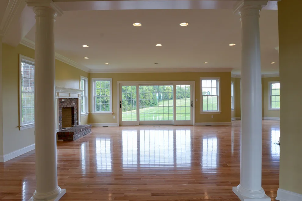 Modern Home by T-Ross Brothers Construction, Inc. - Photo 15