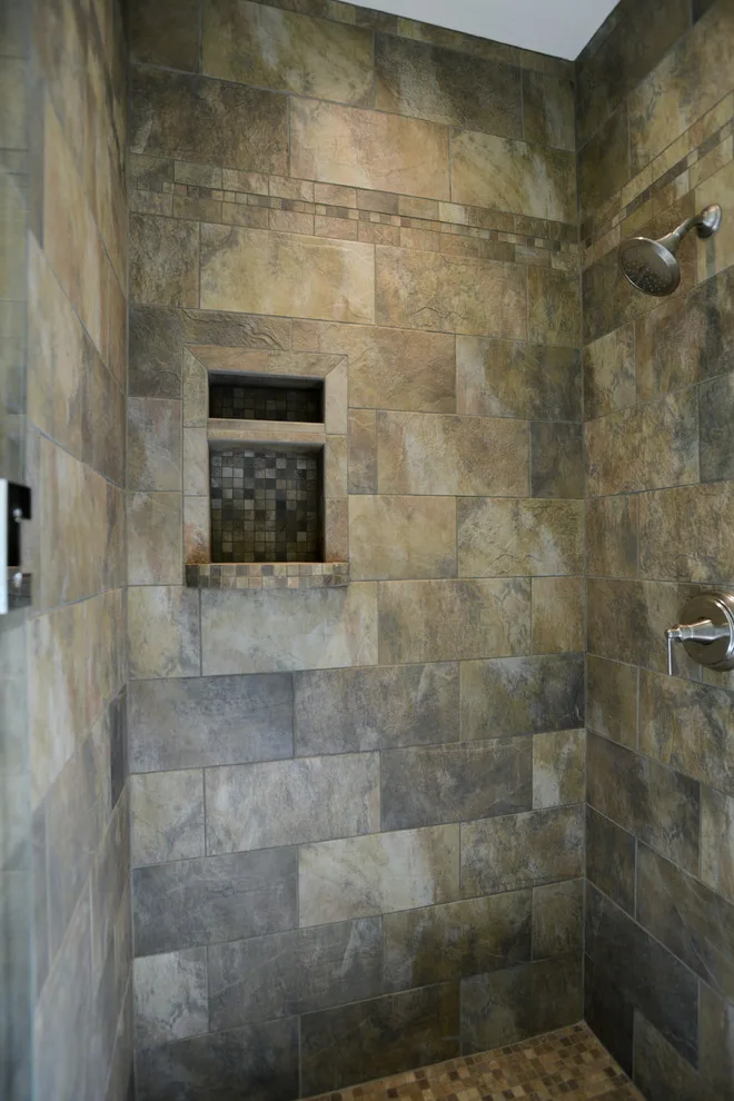 Modern Home by T-Ross Brothers Construction, Inc. - Photo 13