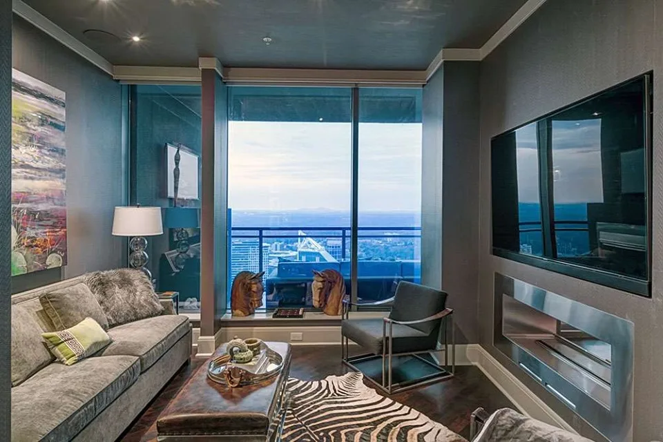 Buckhead Skyline Renovation by Figur Construction - Photo 10