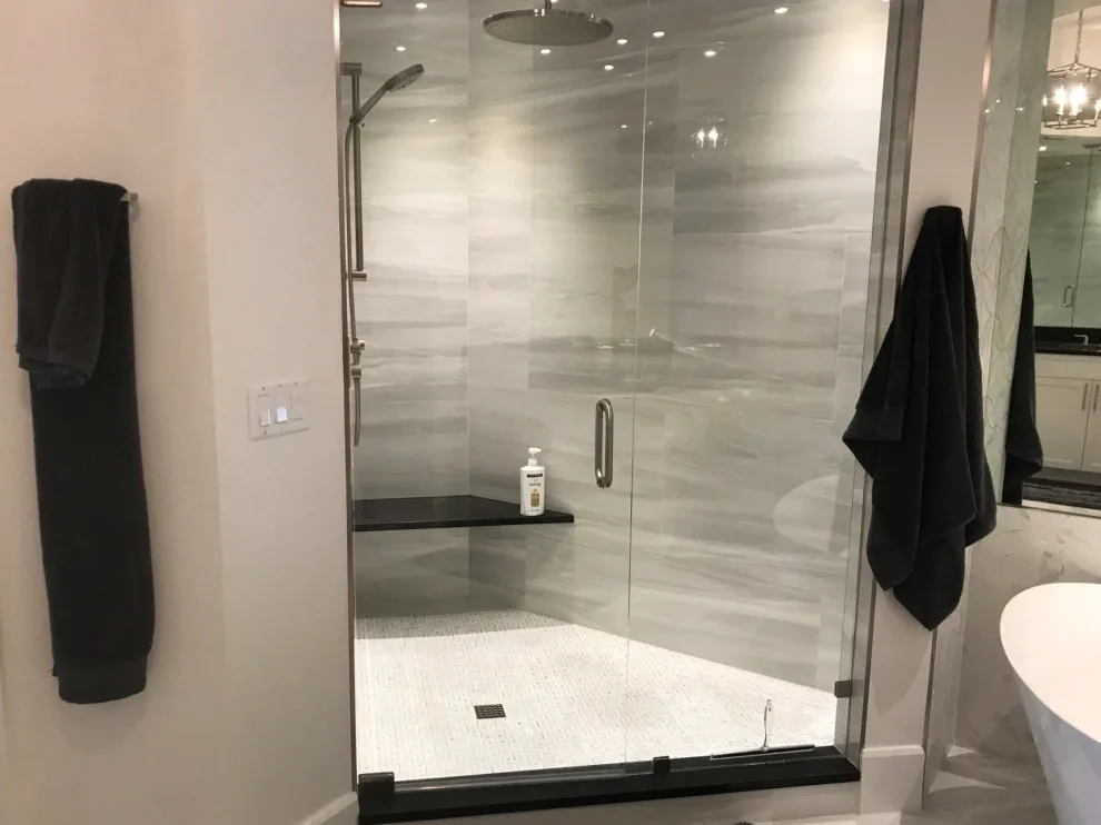 Luxury Bathroom by DeRoos2 Contracting & Renovations - Photo 4