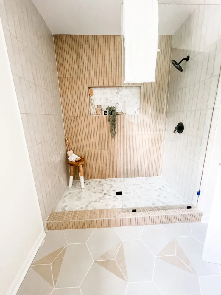 Restrooms by Southern Harbor Construction LLC - Photo 17