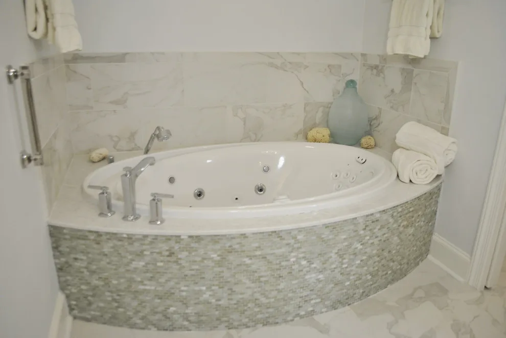 Master Bathroom Renovation for Condo by Distinctive Homes, LLC - Photo 2