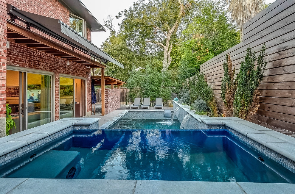 Dallas Formal Geometric Pool by Hobert Pools And Spas - Photo 4