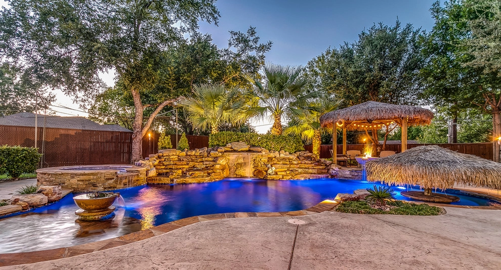 Hobert Pools Tropical Outdoor Oasis by Hobert Pools And Spas - Photo 5