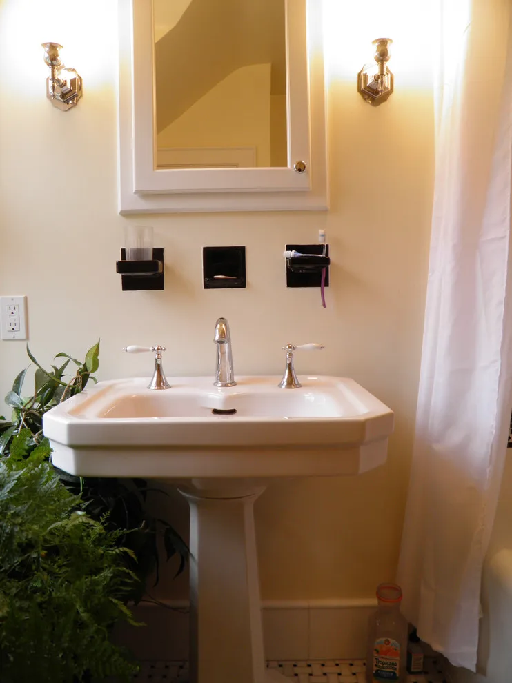 Restrooms by James L. Garrett Company - Photo 32
