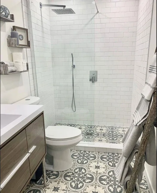 Restrooms by Umar Home Improvement - Photo 9