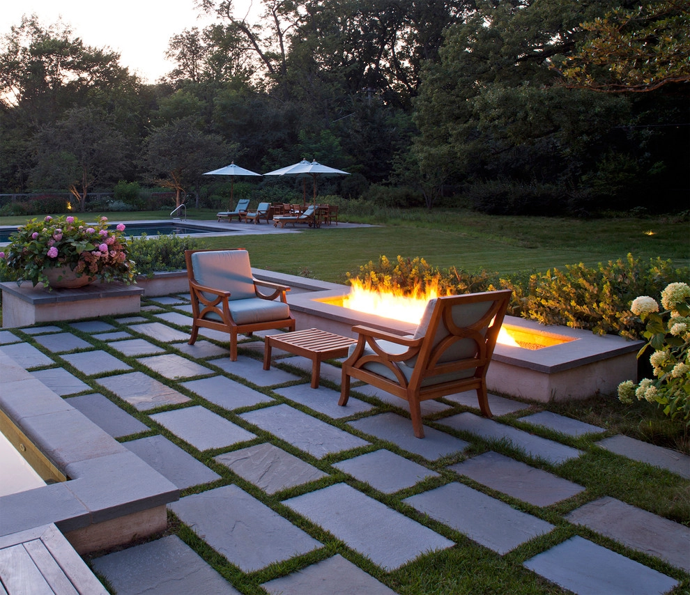 Formal Garden by Hoerr Schaudt Landscape Architects - Photo 5