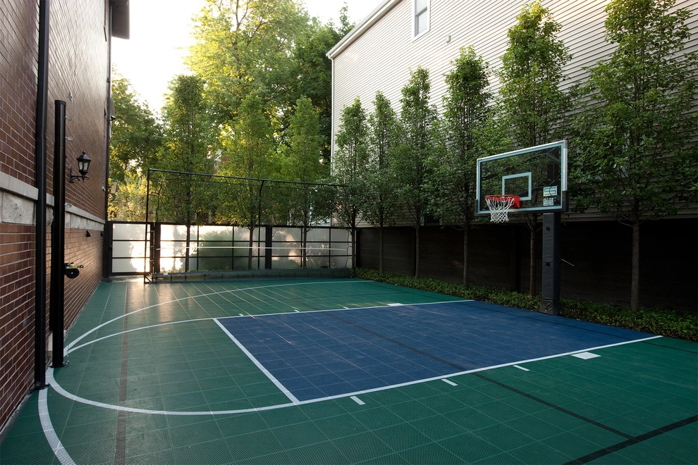 Modern Courtyard by Hoerr Schaudt Landscape Architects - Photo 3