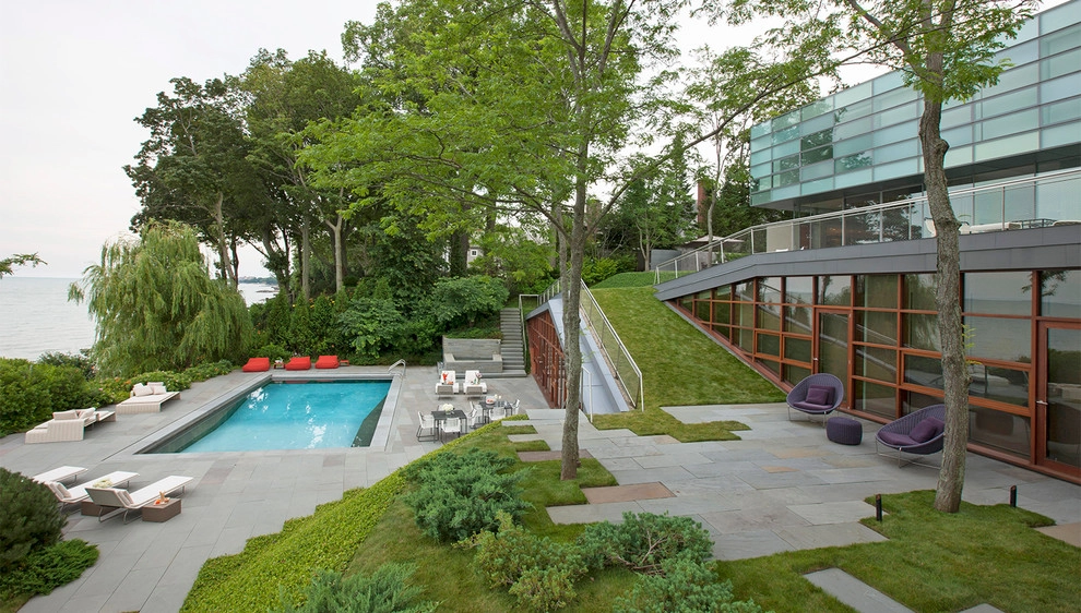 Modern Lakefront by Hoerr Schaudt Landscape Architects - Photo 2