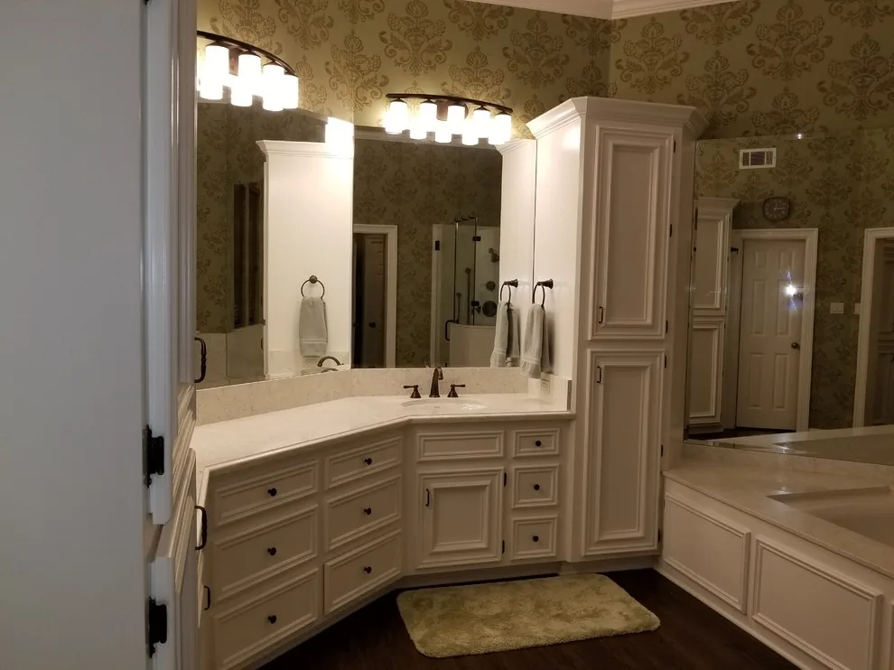 Restrooms by JRG Builder & Remodeler's - Photo 24