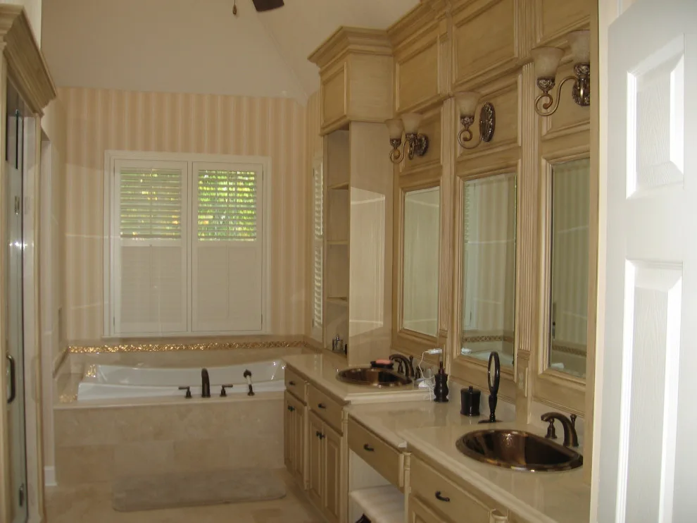 Restrooms by Creedon & Company - Photo 6