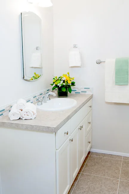 Oregon City, Oregon Restroom by Double J Construction Inc Dba Double J Renovations - Photo 4