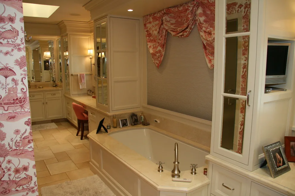 Bathroom Showcase by Craig Tuttle Construction, Inc. - Photo 5