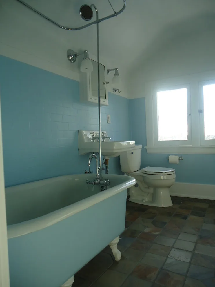 Restrooms by Veritas Custom Homes - Photo 2