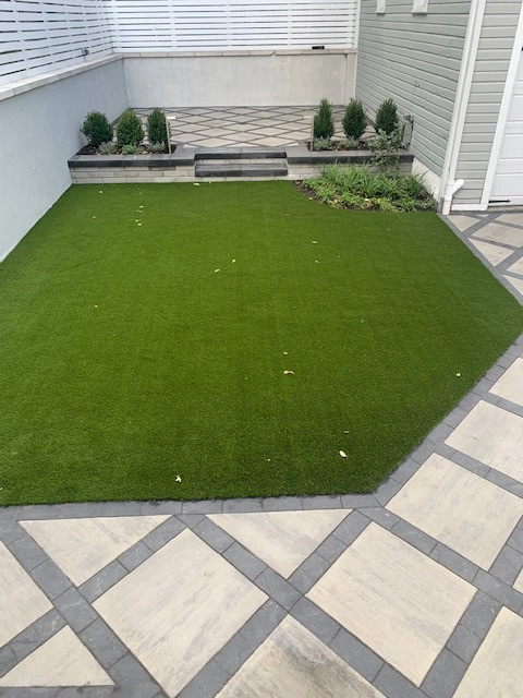 Urban Modern by Hufnagel Landscape Design & Construction Group - Photo 5