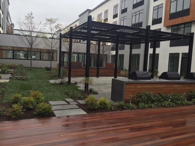 Courtyard Garden by Hufnagel Landscape Design & Construction Group - Photo 2