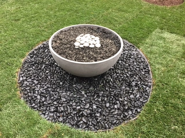 Courtyard Garden by Hufnagel Landscape Design & Construction Group - Photo 7