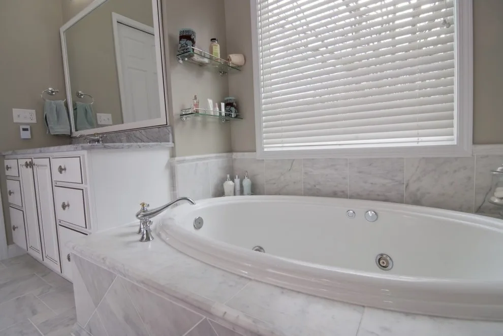 Bathing Areas by Jackson Custom Homes & Remodeling - Photo 143
