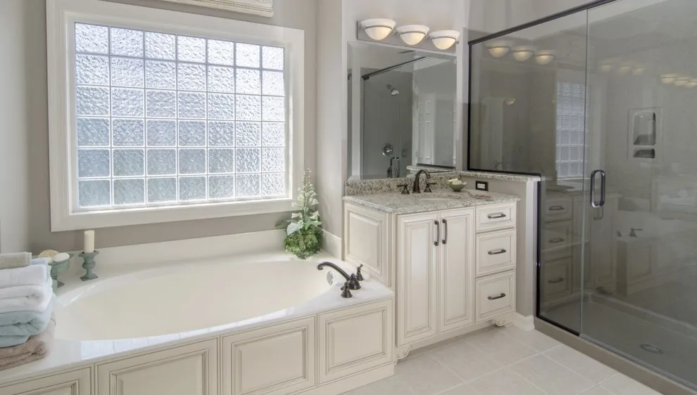 Bathing Areas by Jackson Custom Homes & Remodeling - Photo 95