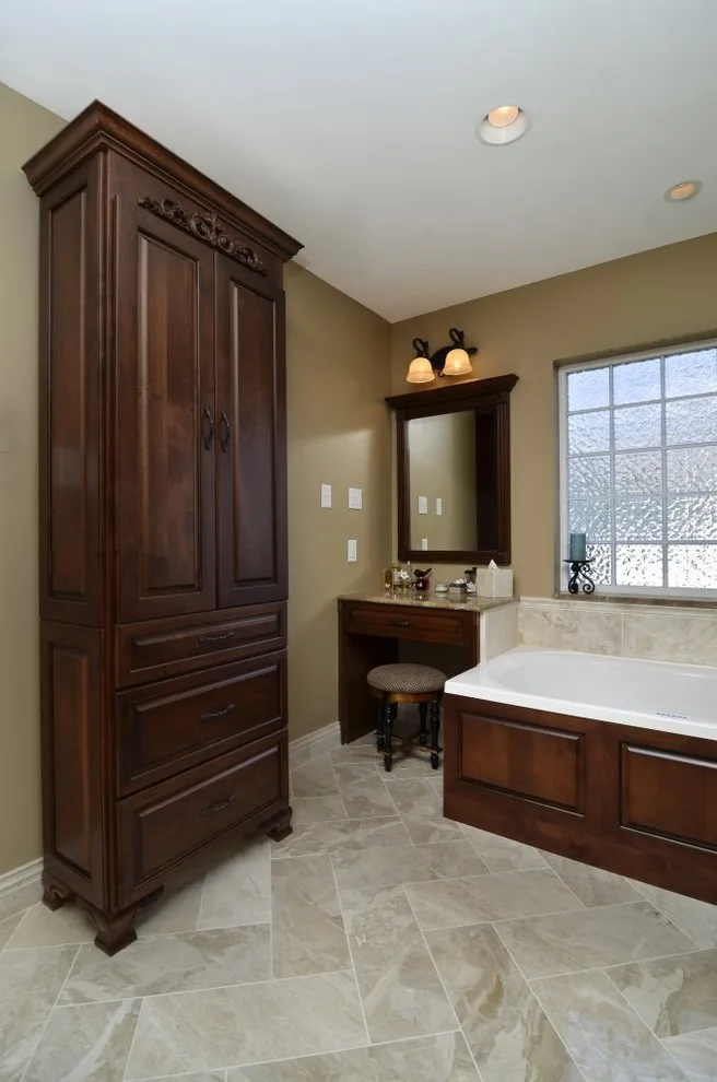 Bathing Areas by Jackson Custom Homes & Remodeling - Photo 51